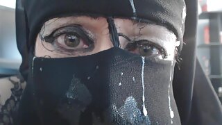 Isis Love qonşusunu qane edir